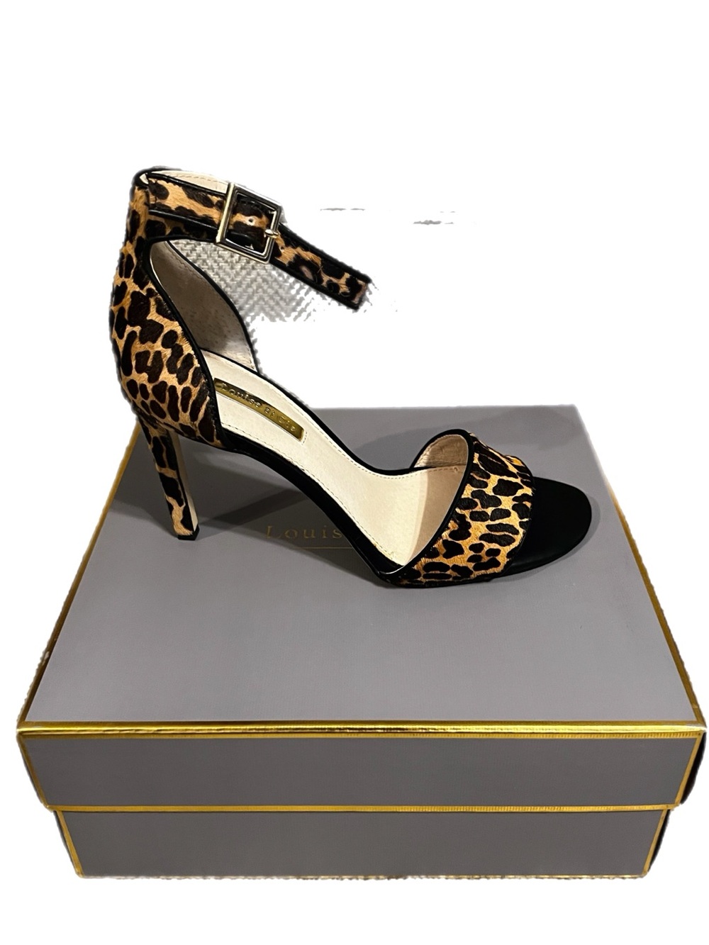 NIB Louise et Cie Leopard Print Ankle-Strap Heels